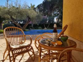 La Inopia, hotell i L'Ampolla