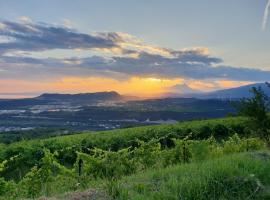 "Cortela" appartameni in villetta singola, khách sạn ở SantʼAmbrogio di Valpolicella