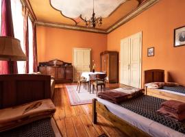 Hostel, Pokoje gościnne Mleczarnia - Ozonowane