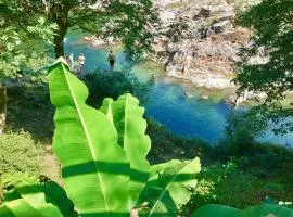 Camping & Resort Valle Romantica、カンノビオのリゾート