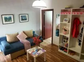 Plovdiv Top Center 2 Bdrm Apartment, 5min from Central Square & Garden, FREE Parking