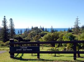 Cascade Garden Apartments, hotel em Burnt Pine