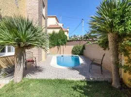 Habitaciones en Casa Céntrica con piscina