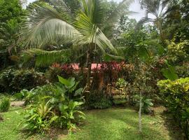 Luna Caribeña Village, posada u hostería en Puerto Viejo