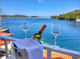 Mljet Sunset Apartments, cheap hotel in Pomena