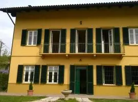 Casa Virginia / Virginia's Home in Turin - Casalborgone