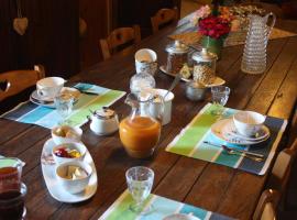 Le Degoutaud, bed & breakfast i Le Barroux