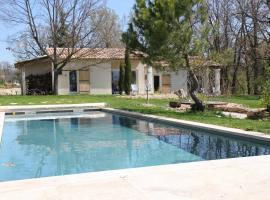 Le Fournil en Provence, holiday home sa Caseneuve