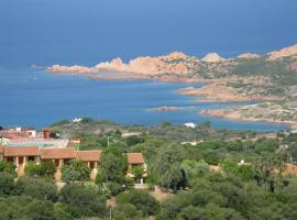 Le Colline di Isola Rossa, хотел в Тринита д'Агулту