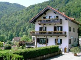 Gästehaus Katharina, hotell i Kiefersfelden