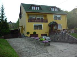 Bükk Vendeghaz, guest house in Noszvaj