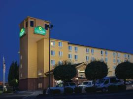 La Quinta by Wyndham Portland Airport, hotell i nærheten av Portland internasjonale lufthavn - PDX 