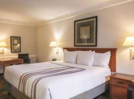 La Quinta Inn by Wyndham New Orleans West Bank / Gretna, hotel v destinaci Gretna
