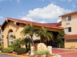 La Quinta by Wyndham St. Pete-Clearwater Airport, hotel St. Pete-Clearwater nemzetközi repülőtér - PIE környékén 