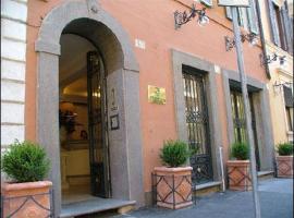 Hotel OKAPI, hotel in Rome