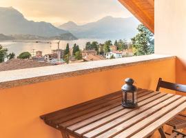 Casa Giulia (between lake and mountain), hótel í Lierna