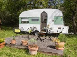 Ma caravane dans les collines