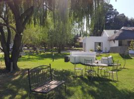 SimbaSun Cottages, lodge in Midrand