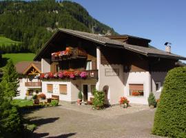 Garnì Conturina, B&B din Santa Cristina in Val Gardena