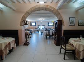 Hotel Ristorante Cantina Langelina, hotell i Corinaldo