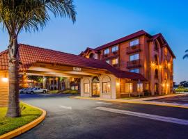 롬폭에 위치한 호텔 Lompoc Valley Inn and Suites