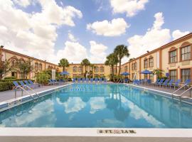 La Quinta Inn by Wyndham Orlando International Drive North, hotel em International Drive, Orlando