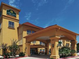 La Quinta by Wyndham Livingston, hotel in Livingston