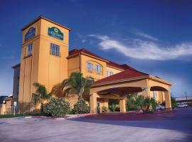 La Quinta by Wyndham Alice: Alice şehrinde bir otel