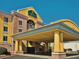 La Quinta by Wyndham Hot Springs, hotel v destinaci Hot Springs