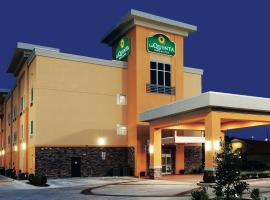 La Quinta by Wyndham Claremore, hotel din Claremore