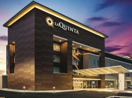 La Quinta Inn & Suites by Wyndham Atlanta South - McDonough, hotel i McDonough
