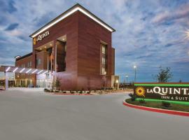 La Quinta by Wyndham San Marcos Outlet Mall, hotel in San Marcos