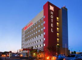 Ibis Hermosillo, hotel poblíž Letiště General Ignacio P Garcia - HMO, Hermosillo