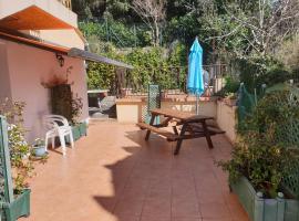 Beau F4 petreto-Bicchisano, hotel in Petreto-Bicchisano
