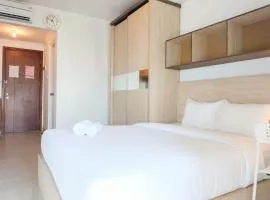 Comfortable Studio at Signature Park Grande Apartment By Travelio