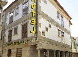 Hotel Tres Carabelas, hotel din Baiona
