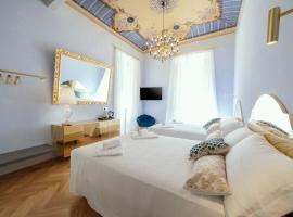 Palazzo dei Grifoni - Luxury Suites -, hotel din San Benedetto del Tronto