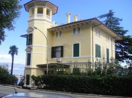 Luxury Apartment Mare, hotel v destinaci Lovran