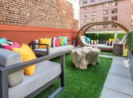 Staypineapple, An Artful Hotel, Midtown New York