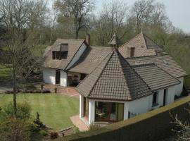 La Coulonnière, hotel near Aa Saint-Omer Golf Club, Wismes