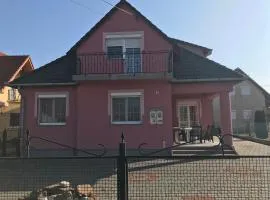 Éva apartmanház