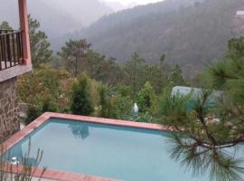 TinyHouse La Roca-Cabaña de montaña, hotel in Valle de Ángeles