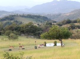 @Nature Luxury Cottages, hotell i Nelspruit