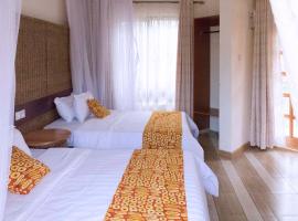 Tooro Fairway Hotel, hotel di Fort Portal