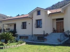 Le Poiane B&B-Casa vacanze, alojamiento en San Piero Patti
