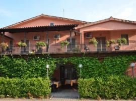 Hotel La Mimosa, hotel v destinaci Capalbio