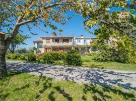 Apartment with Terrace in Filipana