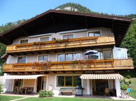 Haus Lungau, hotel a Fuschl am See