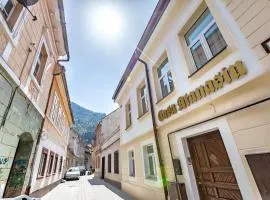 Casa Atanasiu lângă Biserica Neagră în Centrul Istoric