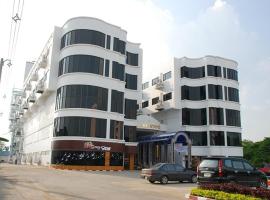 Chainat Thani Hotel, hotel v destinaci Chai Nat
